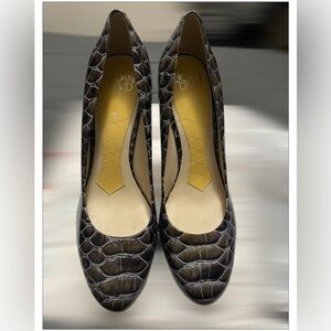 JOAN & DAVID Animal Print Leather Platform Heels Size 10 M